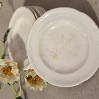dukkeservice-cremefarvede-fajance-dukke-tallerkner-Aluminia-gammelt-stel